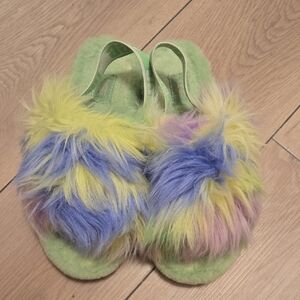 UGG Women's Fluff Yeah Slide Tie Dye slippers Sz 6